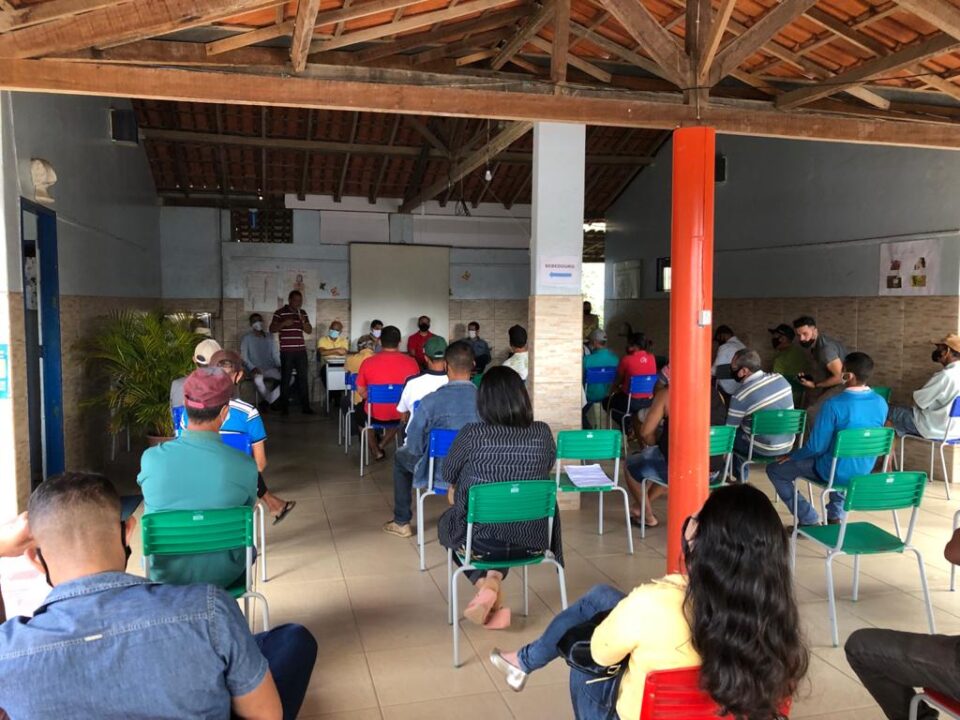 Reunião dos produtores em Machacalis